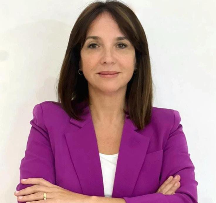 *Quequén, el pueblo que está solo y espera* 