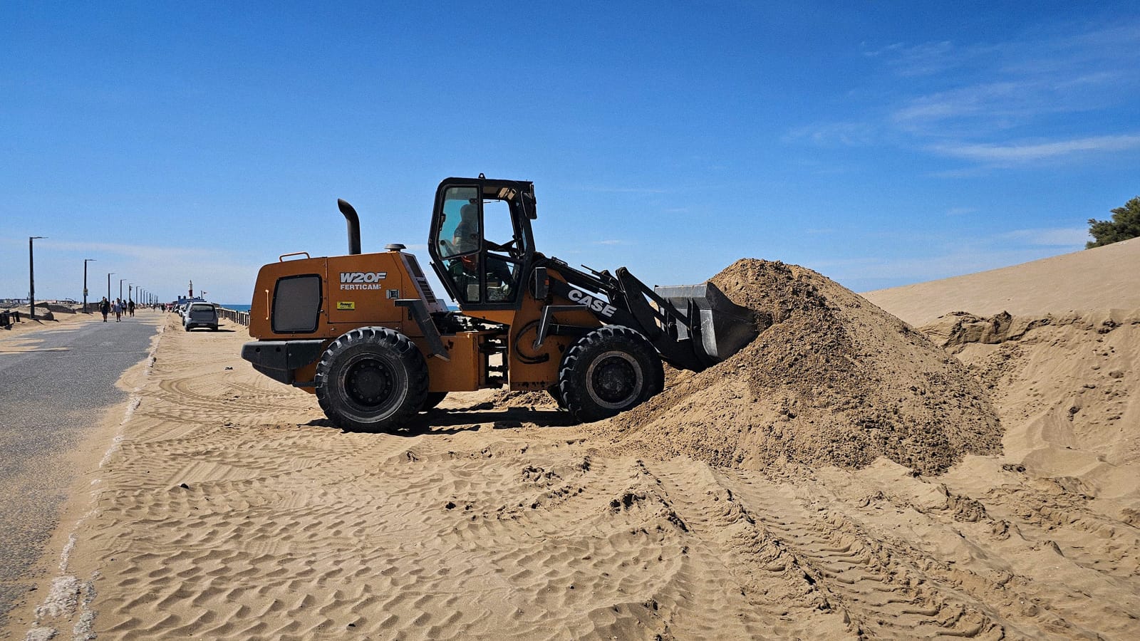 Trabajos en la escollera sur de Puerto Quequén