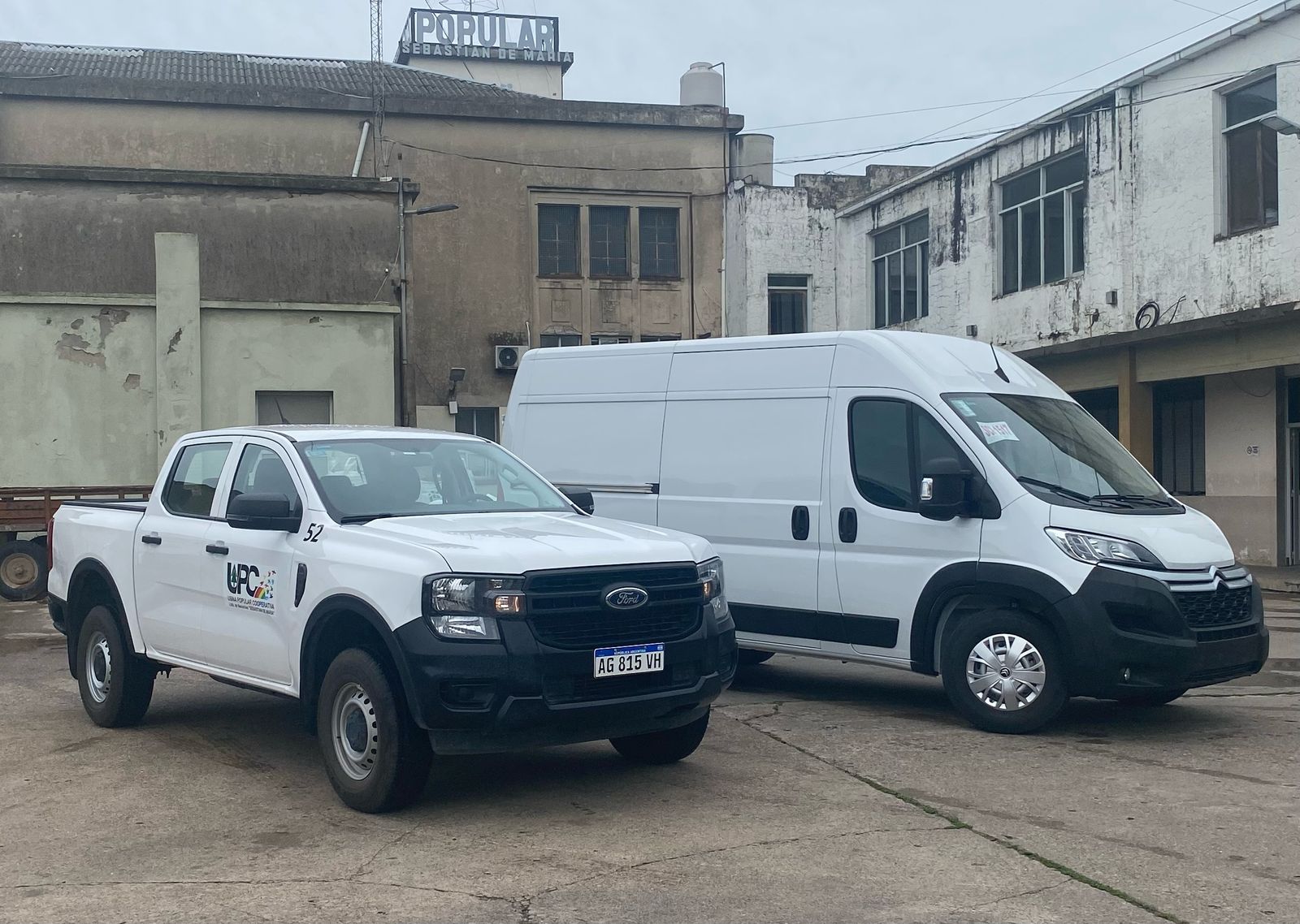 NUEVA AMBULANCIA Y CAMIONETA PARA MEJORAR LA ATENCIÓN EN LA COMUNIDAD