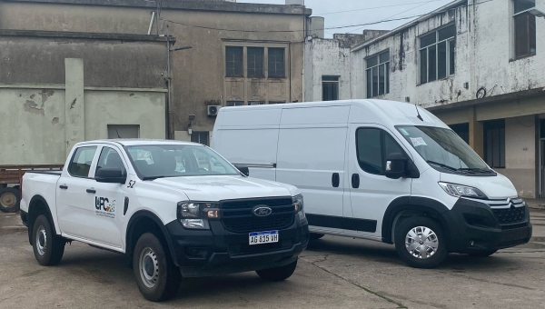 NUEVA AMBULANCIA Y CAMIONETA PARA MEJORAR LA ATENCIÓN EN LA COMUNIDAD