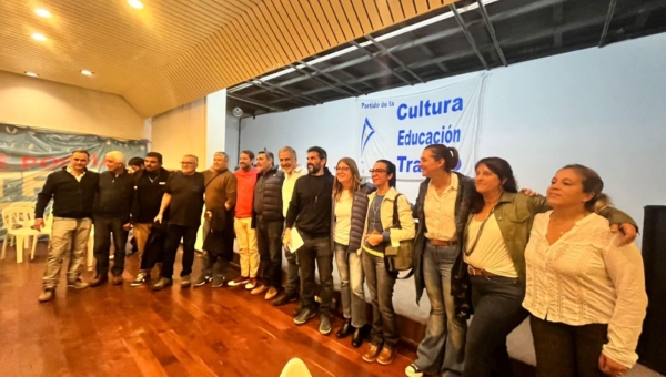 CHARLA/DEBATE DEL AXELISMO EN EL PARTIDO CET