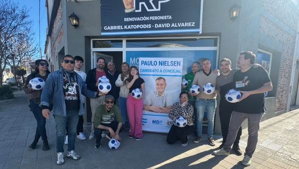 Paulo Nielsen, Fuerza Patria y un fuerte mensaje al electorado: “los únicos que vamos unidos somos nosotros porque los libertarios van divididos y el vecinalismo tiene dos listas”