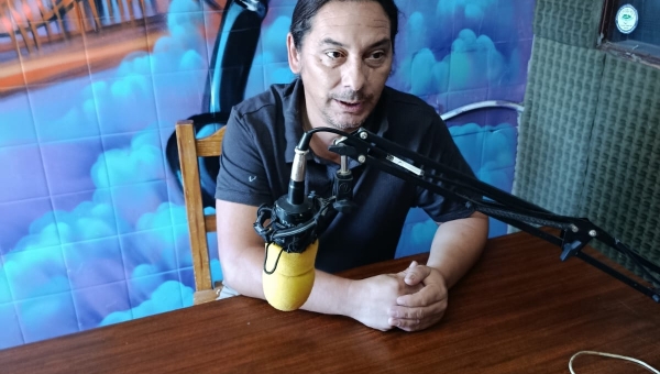 YANKEE LÓPEZ: “CIERTOS SECTORES POLÍTICOS Y EMPRESARIALES PRIORIZAN LA VENTA DE RECURSOS NATURALES EN LUGAR DE GOBERNAR PARA EL BIENESTAR INTERNO”