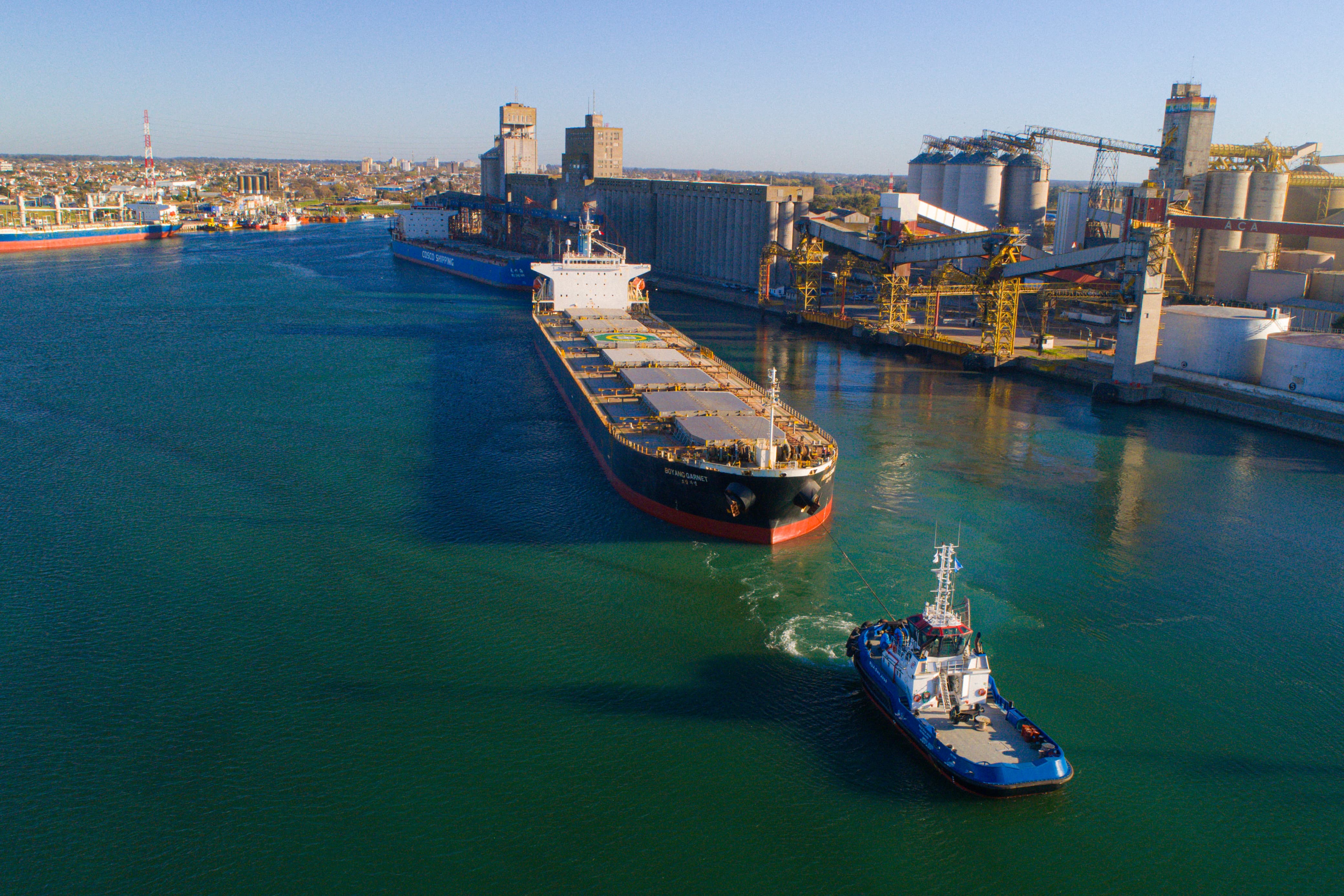 Enero histórico en Puerto Quequén: más de 1,2 millones de toneladas y un fuerte impulso al sistema agroexportador