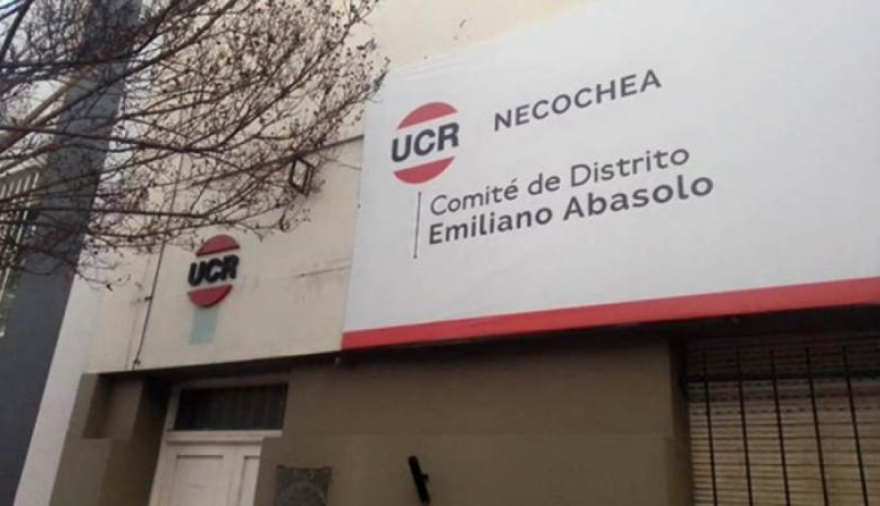 se llevó a cabo una reunión plenaria de la Unión Cívica Radical de Necochea en el Comité “Emiliano Abásolo”