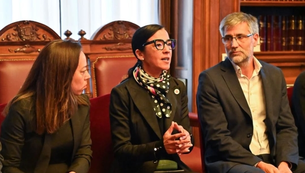 Larroque firmó un convenio con la Corte bonaerense para fortalecer la atención sanitaria de jóvenes alojados en establecimientos del OPNyA