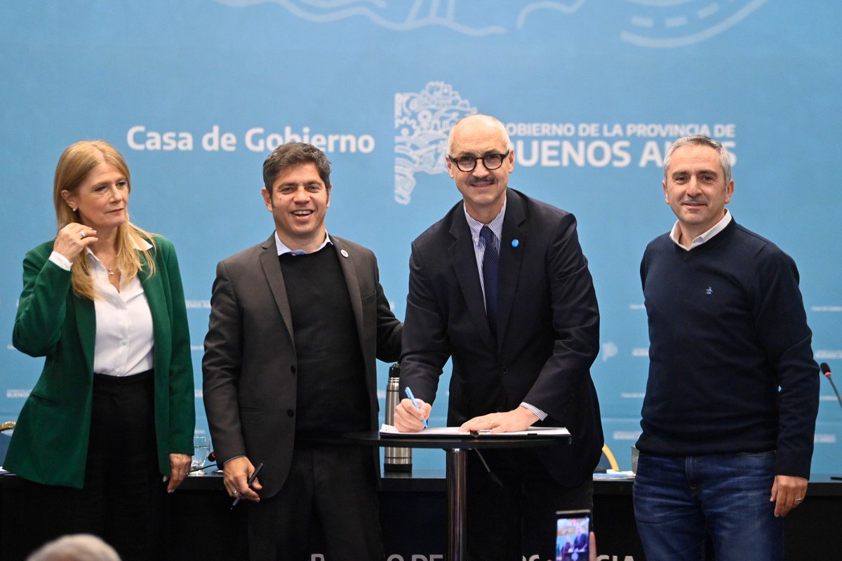 Andrea Cáceres acompañó a Axel Kicillof, Andrés Larroque y UNICEF en la firma de una nueva adhesión al programa Municipios Unidos por la Niñez y la Adolescencia