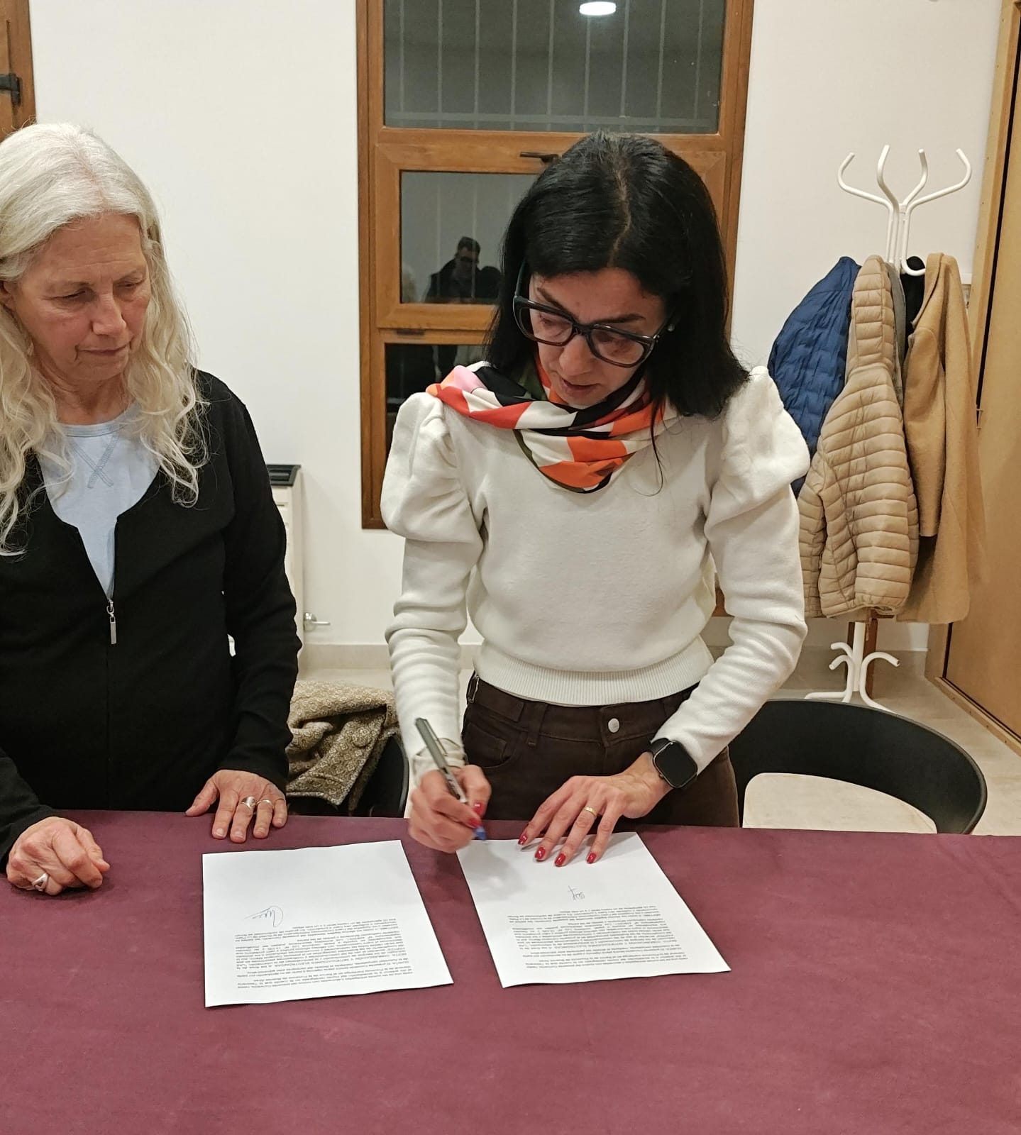 Andrea Cáceres encabezó la firma de un convenio entre el OPNyA y la Asociación Civil Alfredo Marcenac para impulsar una orquesta infantil