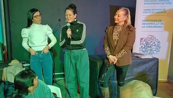  La Provincia presentó en Necochea programas de cuidado y promoción de derechos para personas mayores